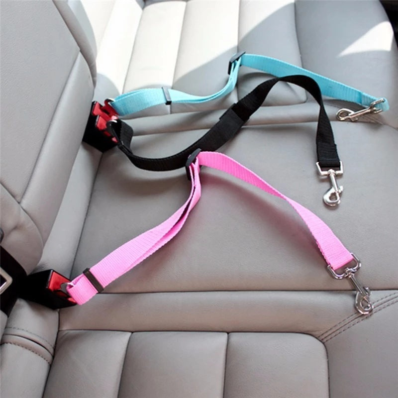 Adjustable Pet Car Seat Belt for Cats & Dogs – Safety Harness & Lead Clip